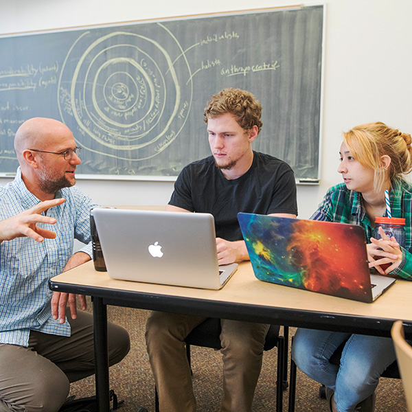 Whitman College students in a philosophy class.