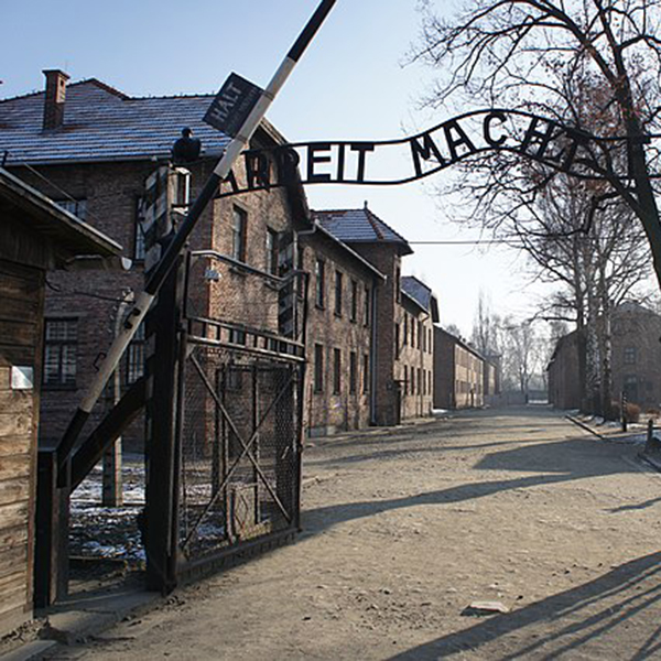 Main gate to enter the Auschwitz camp.
