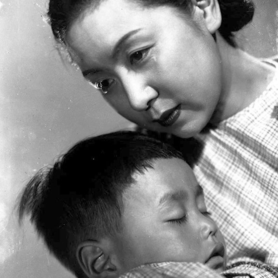 Film, Kaze no naka no mendori, actress embarrassing the child