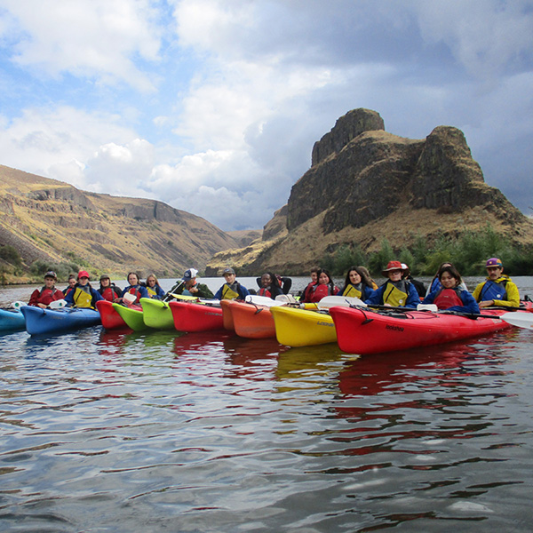 Students participating in canoeing during the Outdoor Program at Whitman College