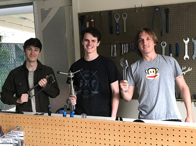 Image of the mechanics at the Whitman College Bike Shop