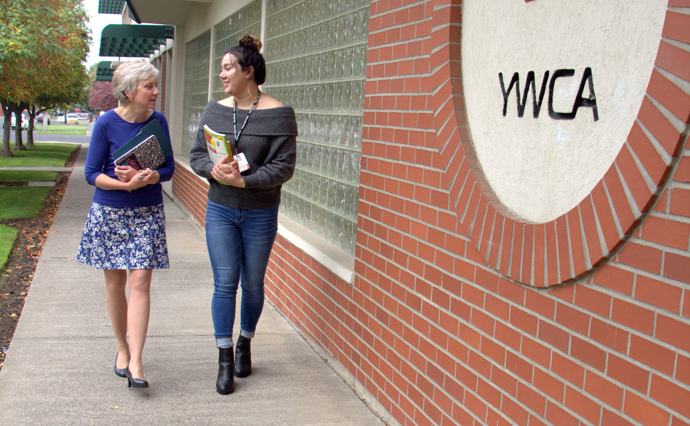 Anne-Marie Zell Schwerin ’85 and Maeve McCracken ’19