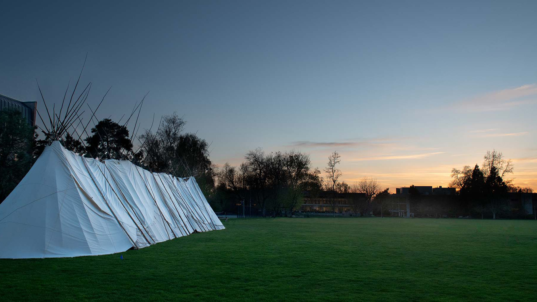 Long tent