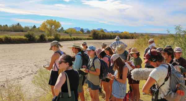 Students outdoors at the Rio Grande.