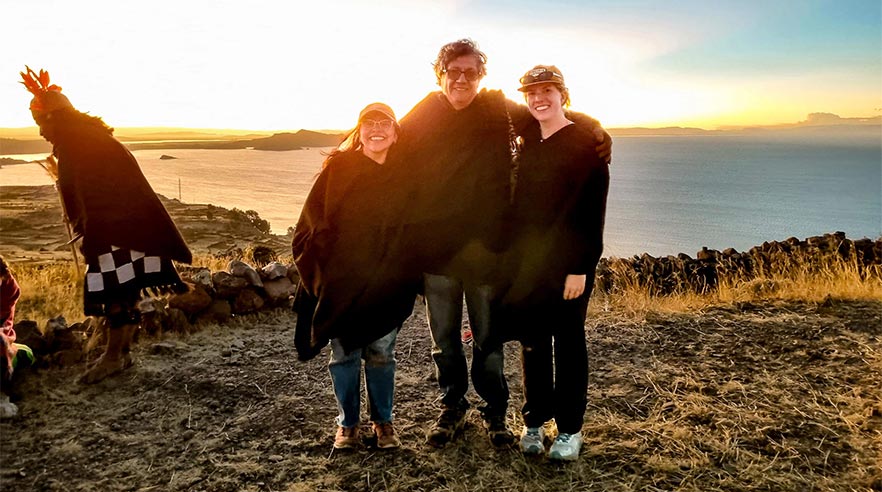 Eyleen Carlos Maura and friends at the beach.