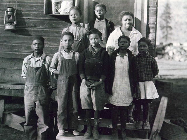 Photos of students at Maxville segregated school